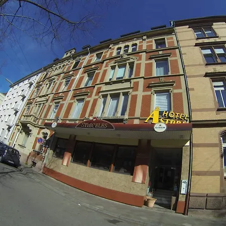 ホテル アストリア 2*