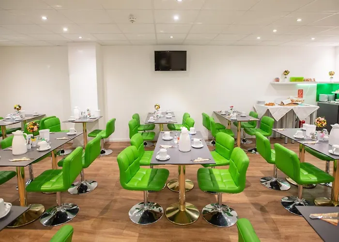 アストリア ホテル 2*